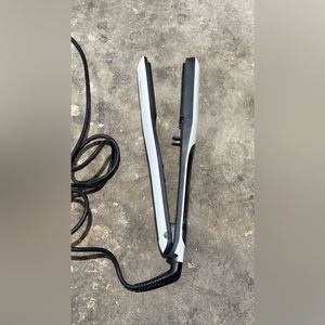 Loreal SteamPod hair straightener